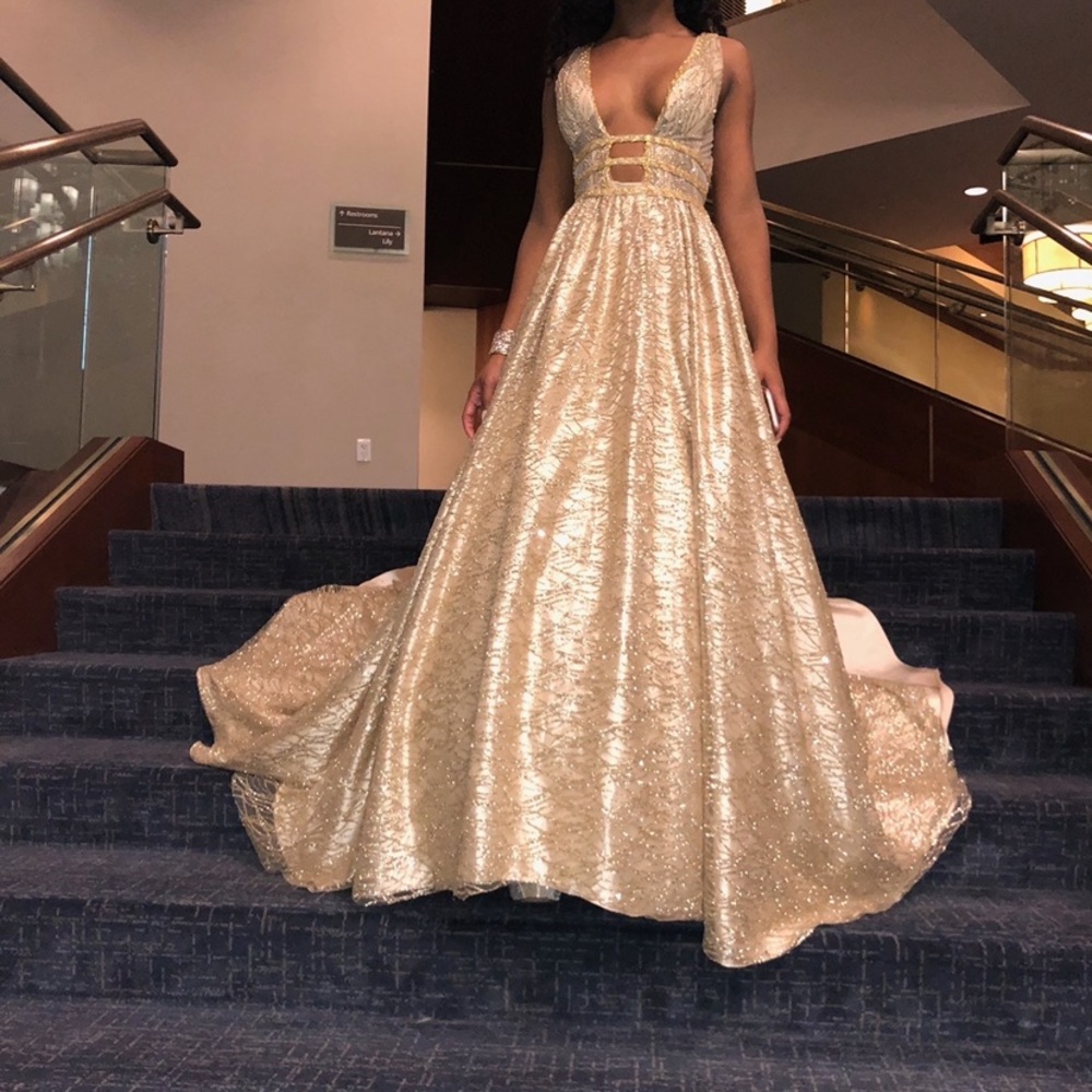 Prom dress
